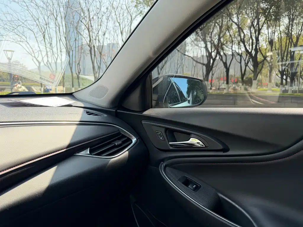 CHEVROLET MAI RUIBAO XL