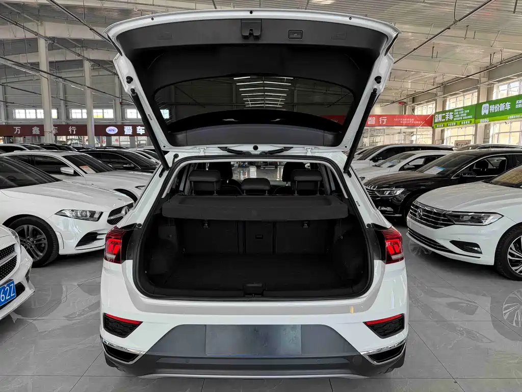 Volkswagen T-Roc — миниатюра 19