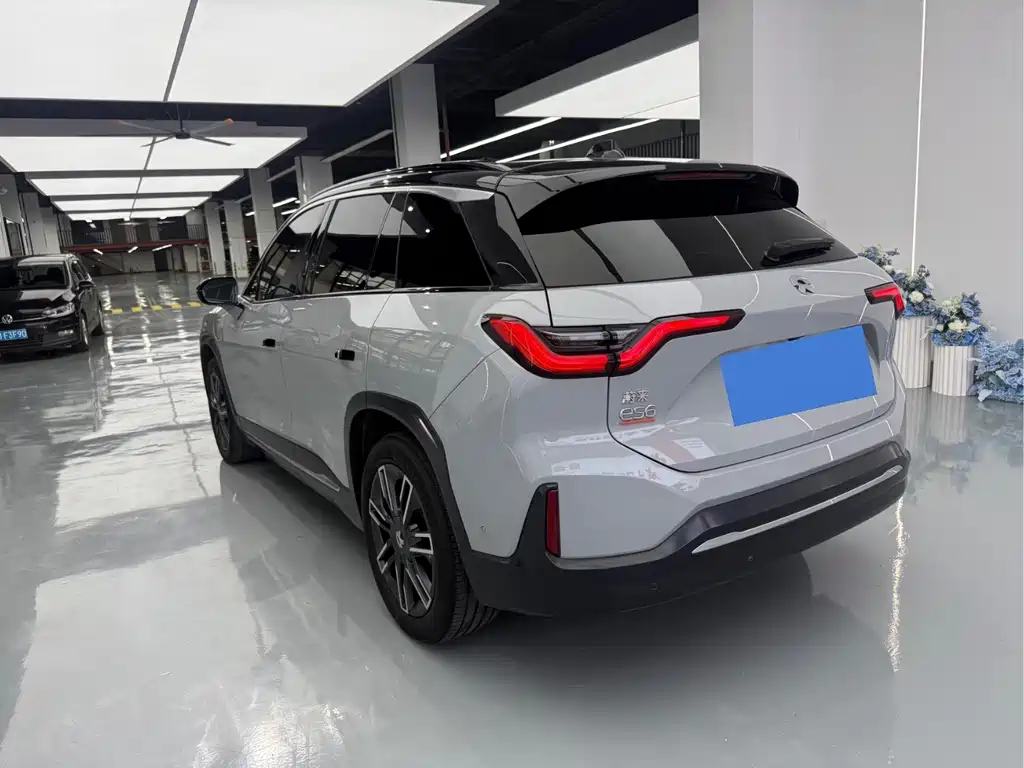 NIO ES6 — миниатюра 13