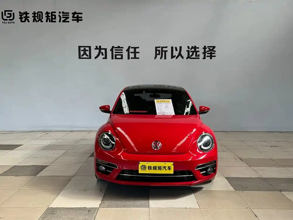 VOLKSWAGEN BEETLE