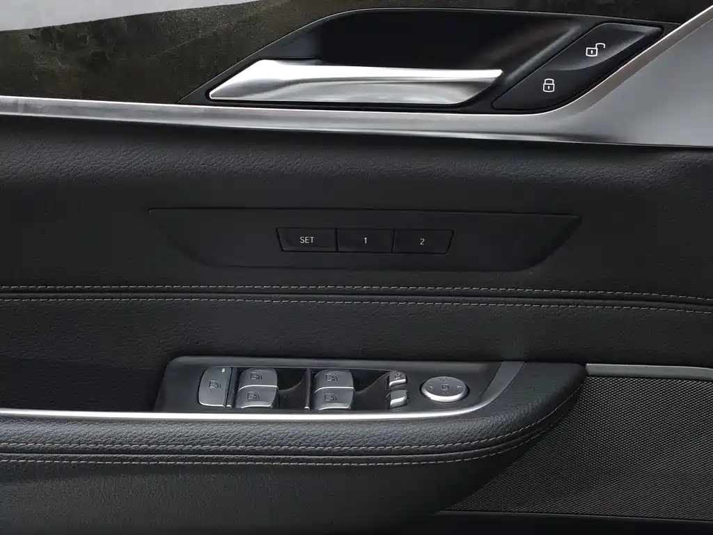 BMW 6 Series GT — миниатюра 11