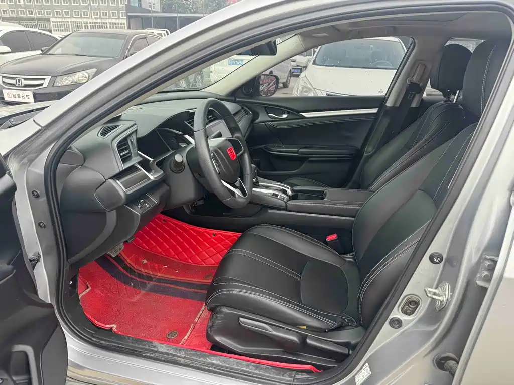 Honda Civic — миниатюра 4
