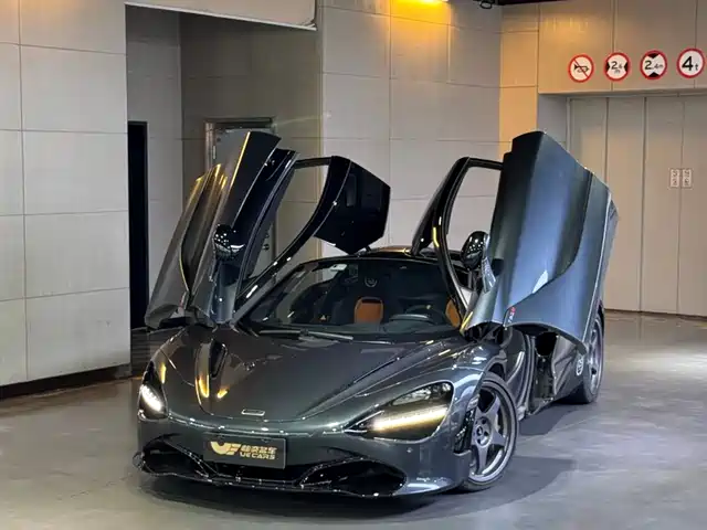 MCLAREN 720S 2020