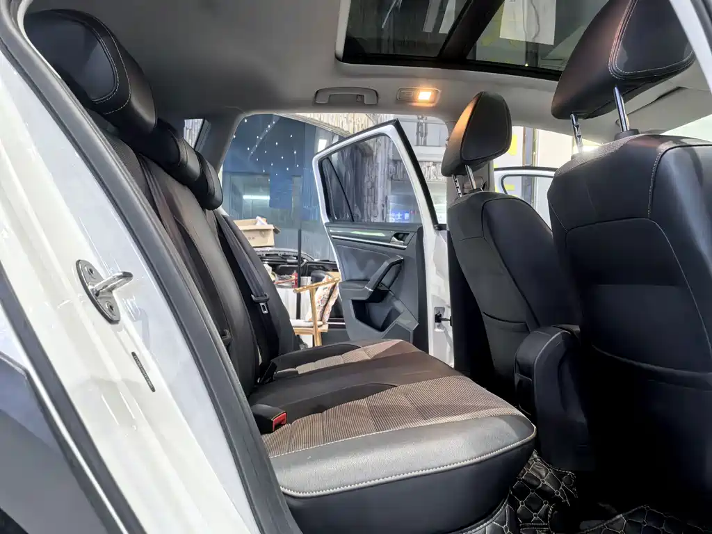 Volkswagen C-Trek — миниатюра 15