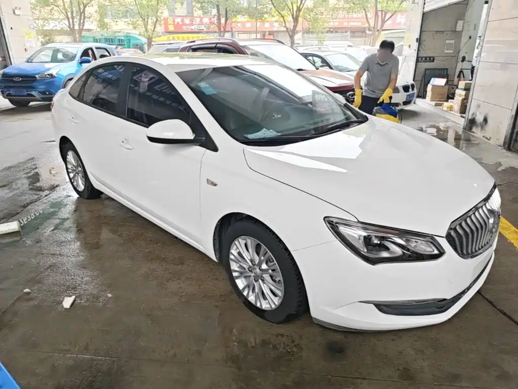 Buick Excelle — миниатюра 4