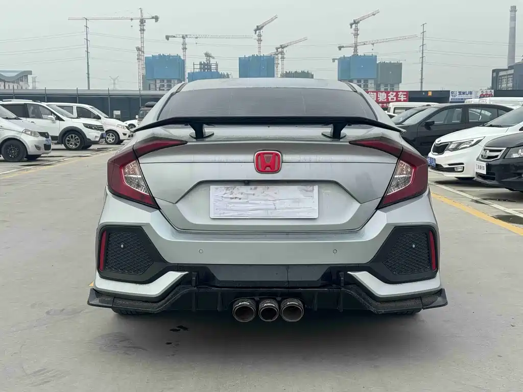 Honda Civic — миниатюра 9