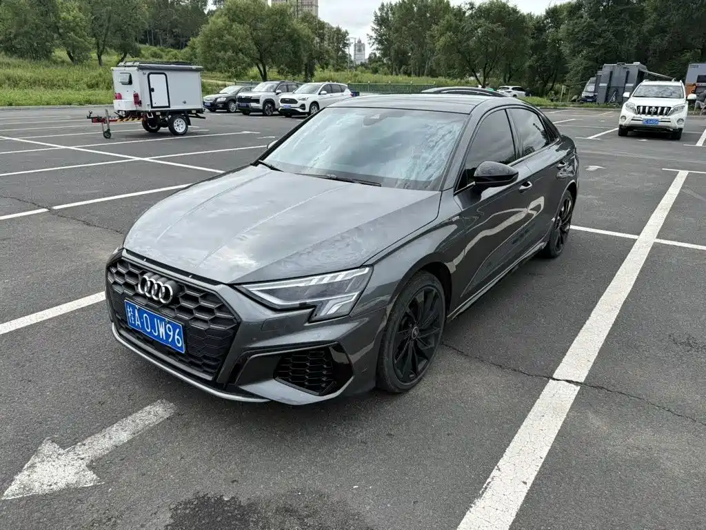 奥迪A3 2022款 A3L Limousine 35 TFSI 时尚运动型 2022