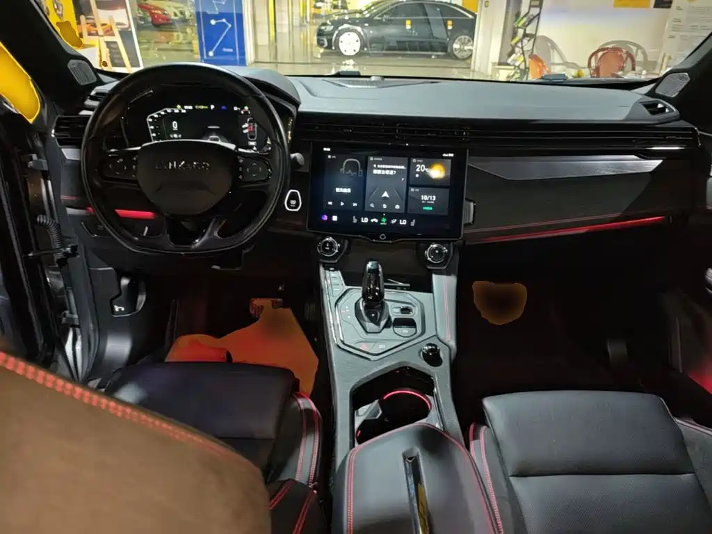 Lynk & Co 05 — миниатюра 10