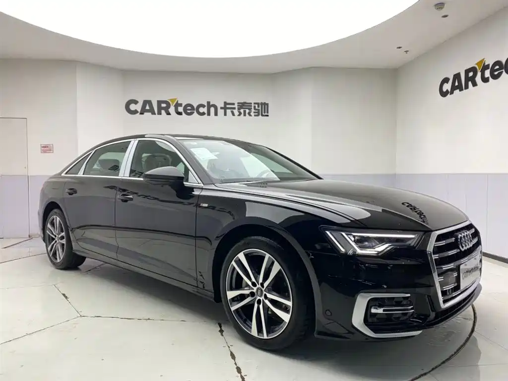 Audi A6L 2025 40 TFSI Luxury