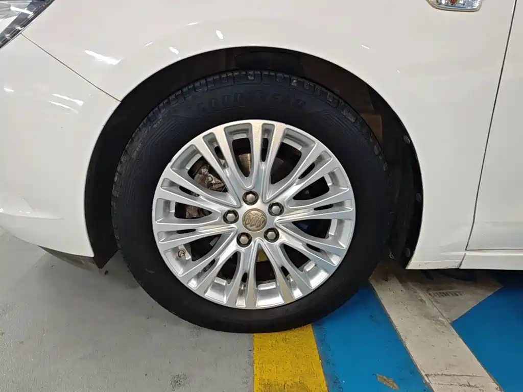 Buick Excelle — миниатюра 23