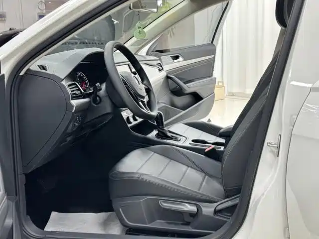 Volkswagen Lavida — миниатюра 15
