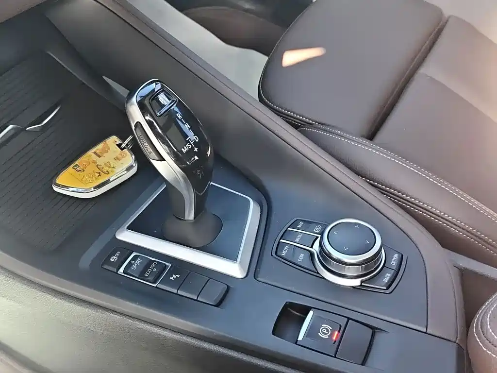 BMW X1 — миниатюра 8