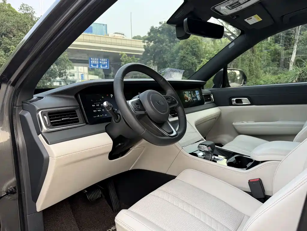 Li Auto Li ONE — миниатюра 5