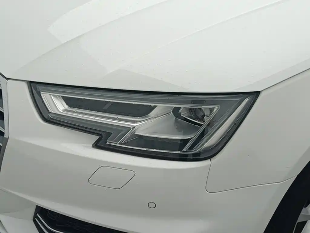 Audi A4L — миниатюра 14