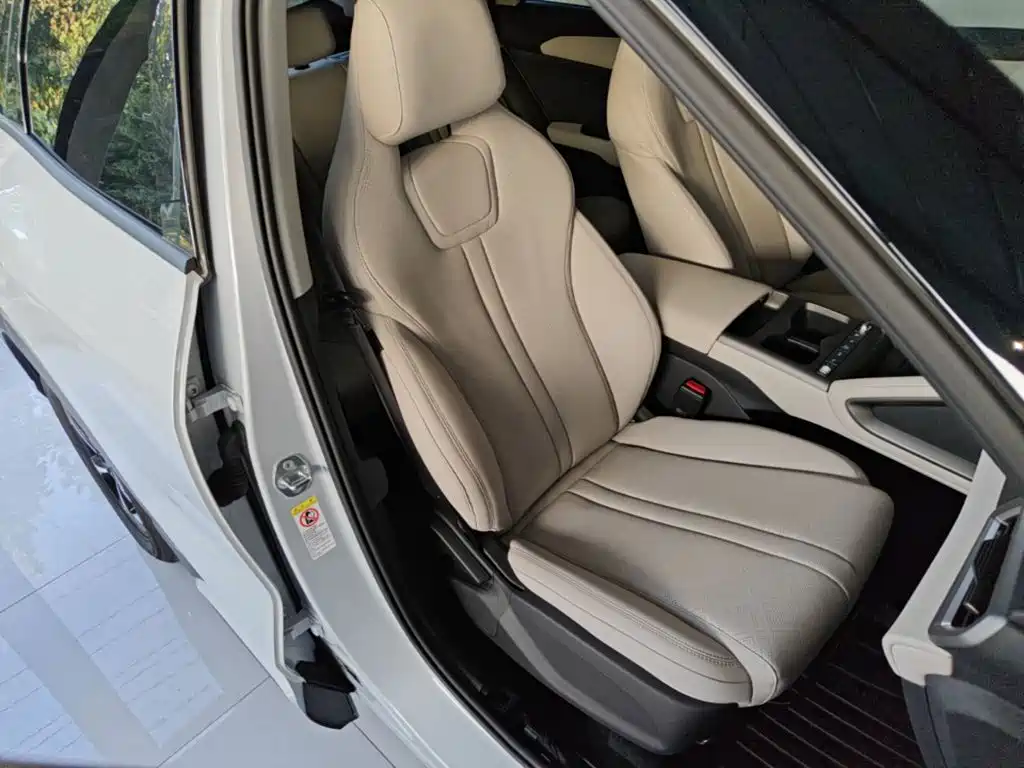 BYD Yuan UP — миниатюра 25