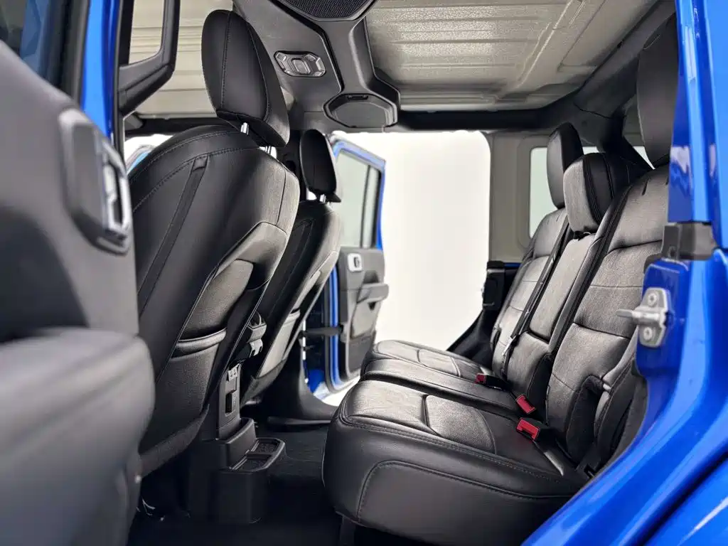 Jeep Wrangler — миниатюра 23