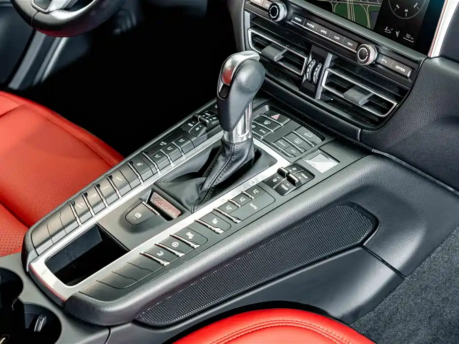 Porsche Macan — миниатюра 18