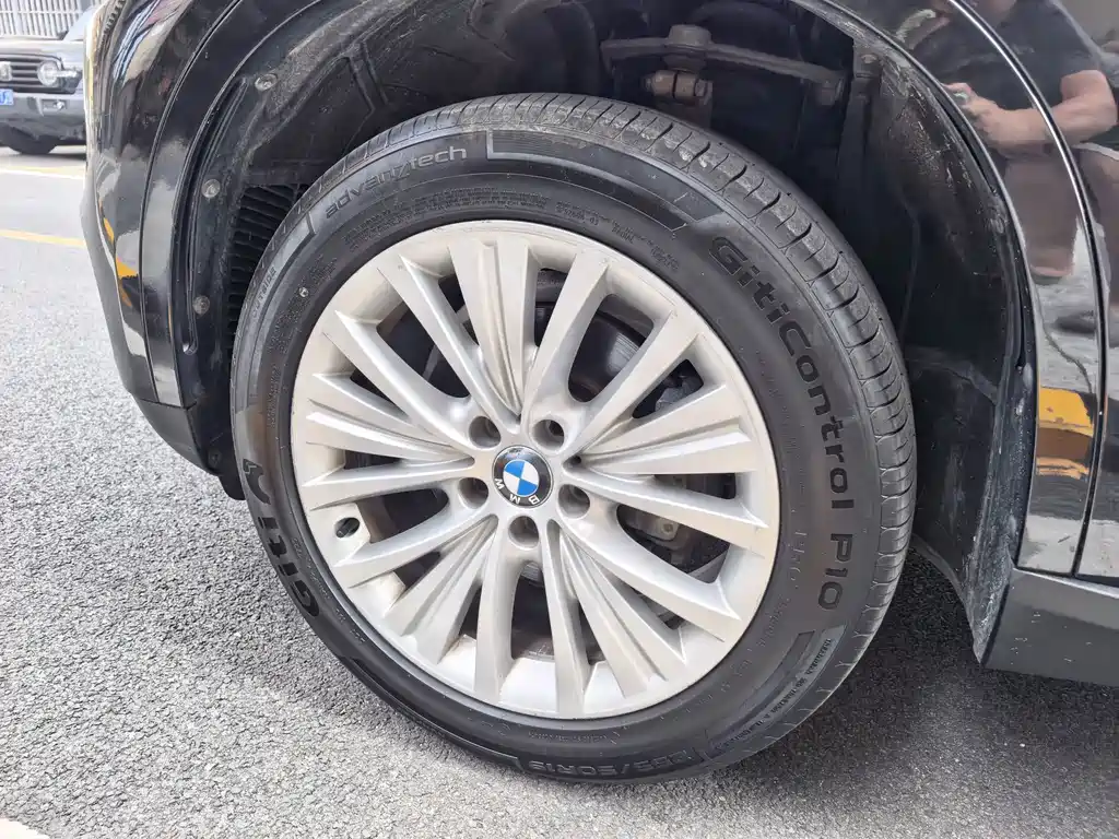 BMW X5 (Import) — миниатюра 26