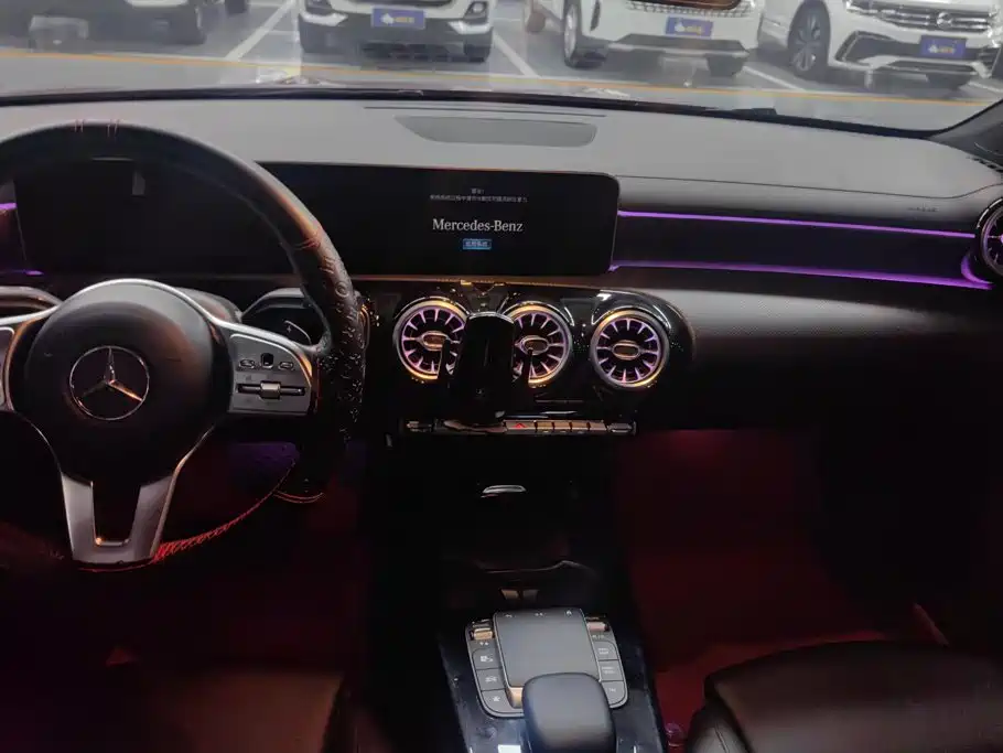 Mercedes-Benz A-Class — миниатюра 13