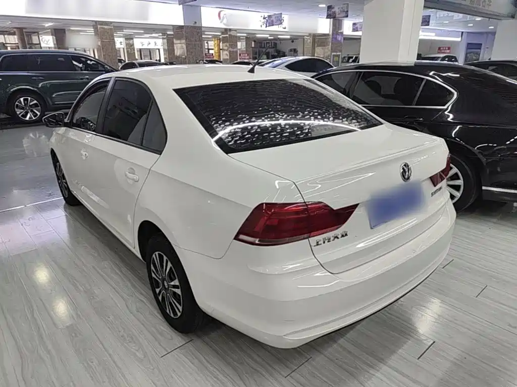 Volkswagen Santana — миниатюра 23
