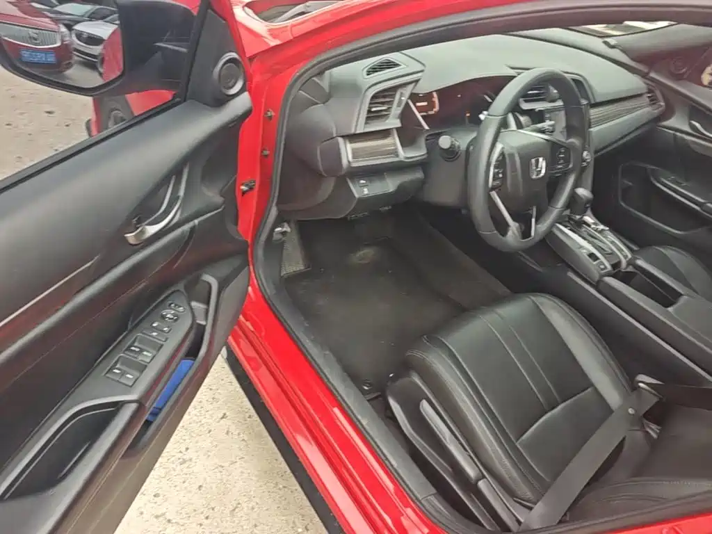 Honda Civic — миниатюра 16