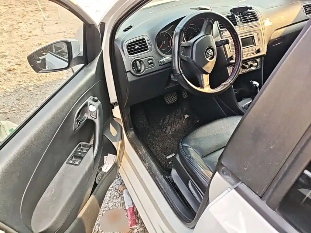 Volkswagen Polo — миниатюра 16