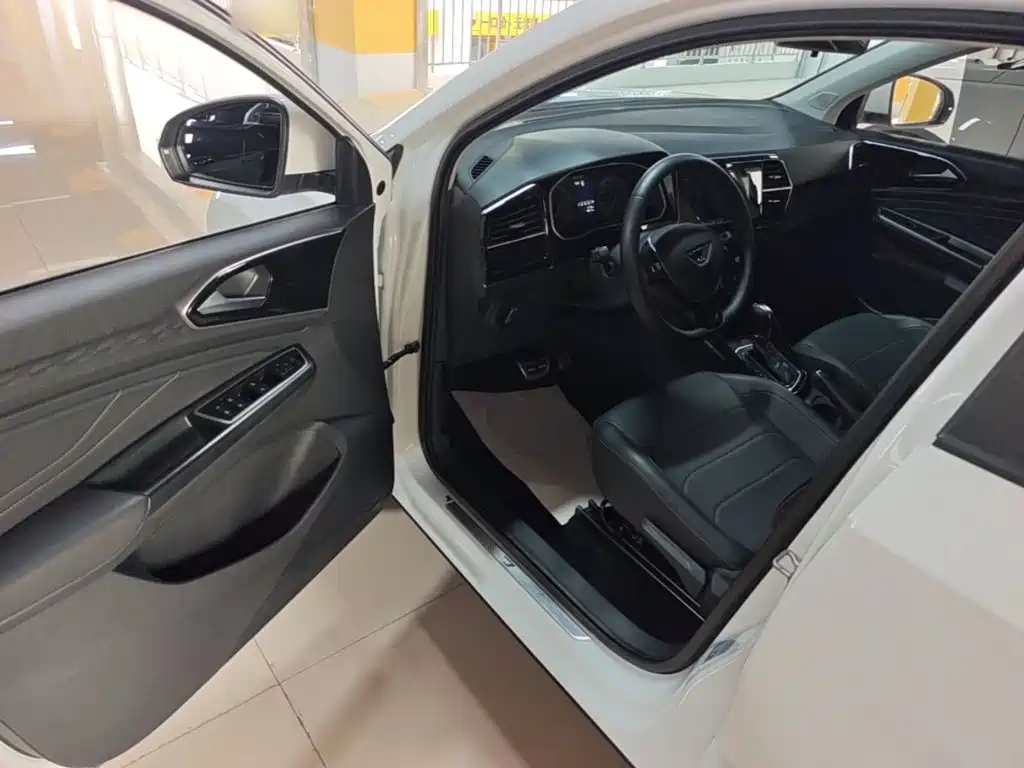 Jetta VS5 — миниатюра 16