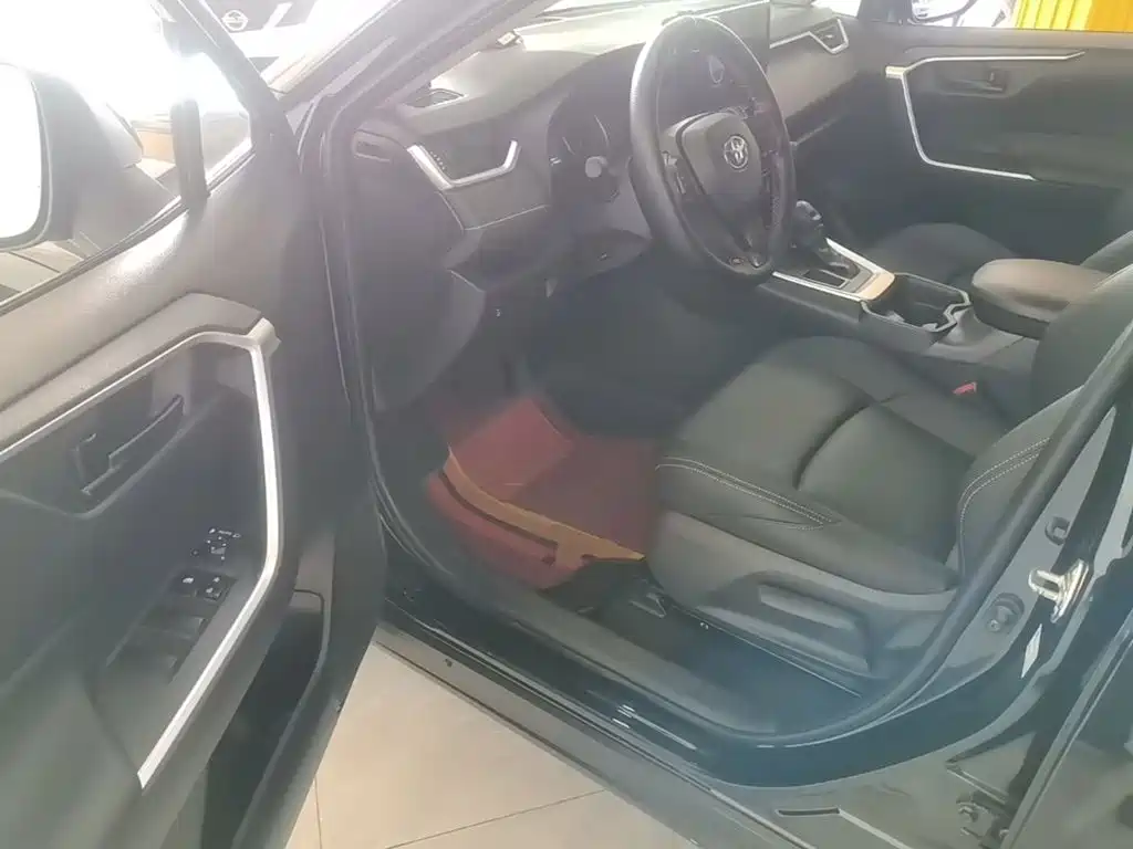 Toyota Wildlander — миниатюра 16
