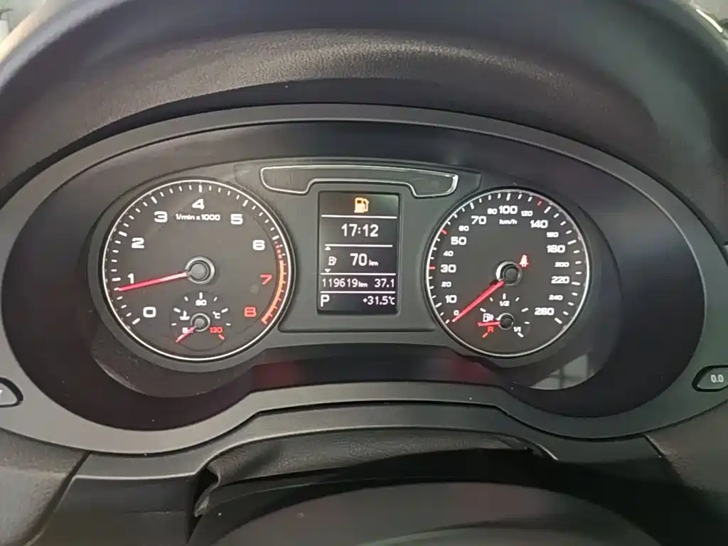 Audi Q3 — миниатюра 12
