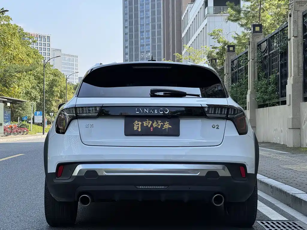 Lynk & Co 02 — миниатюра 18