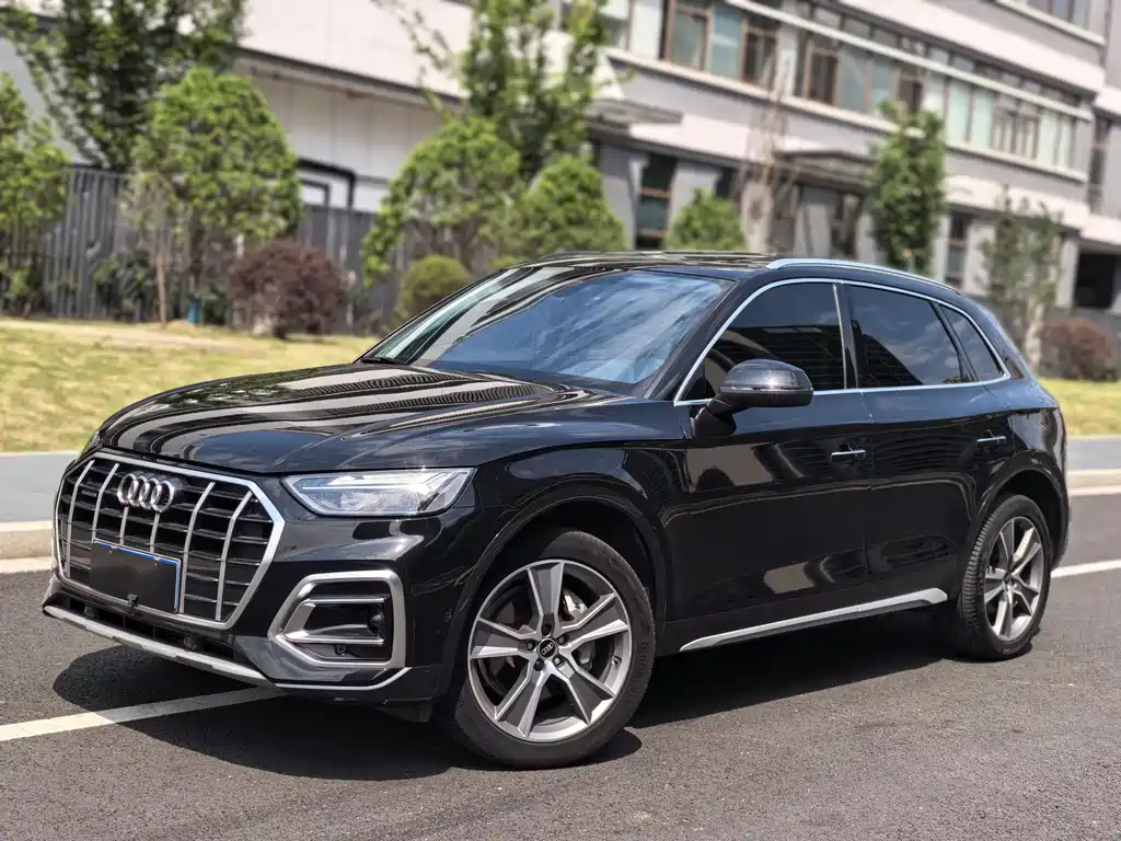 Audi Q5L 2022