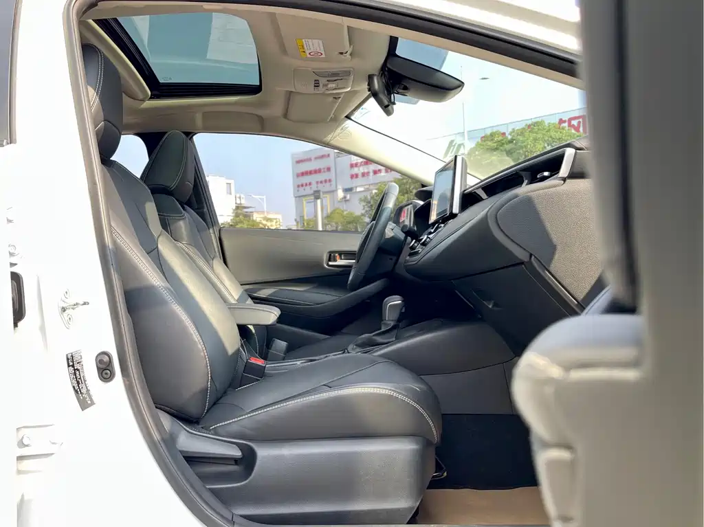 Toyota Corolla — миниатюра 10