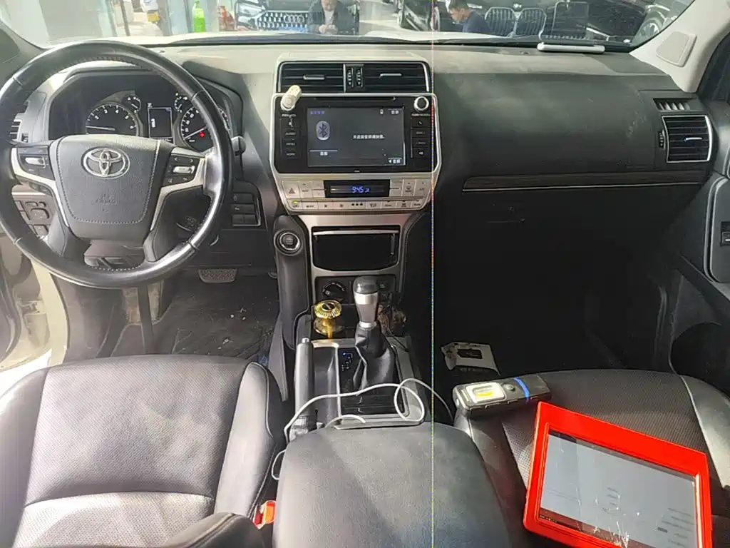 Toyota Prado — миниатюра 10