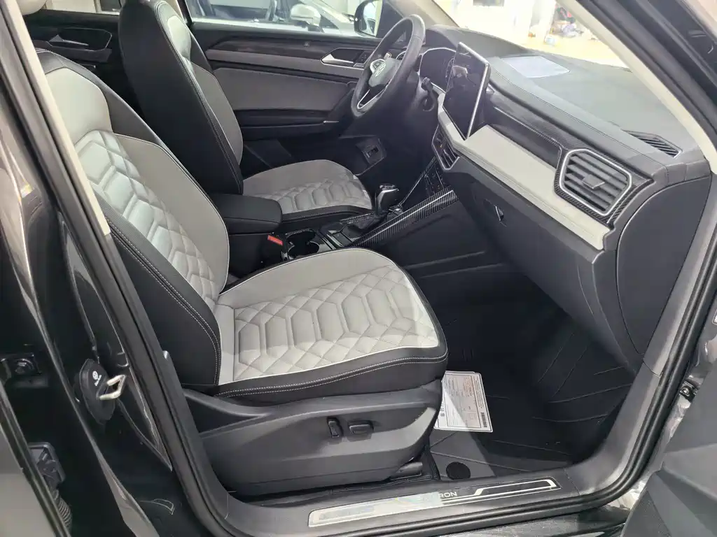 Volkswagen Tayron — миниатюра 8