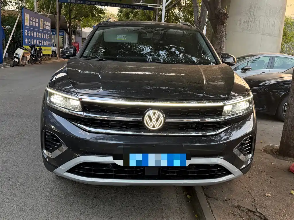 Volkswagen Talagon — миниатюра 2