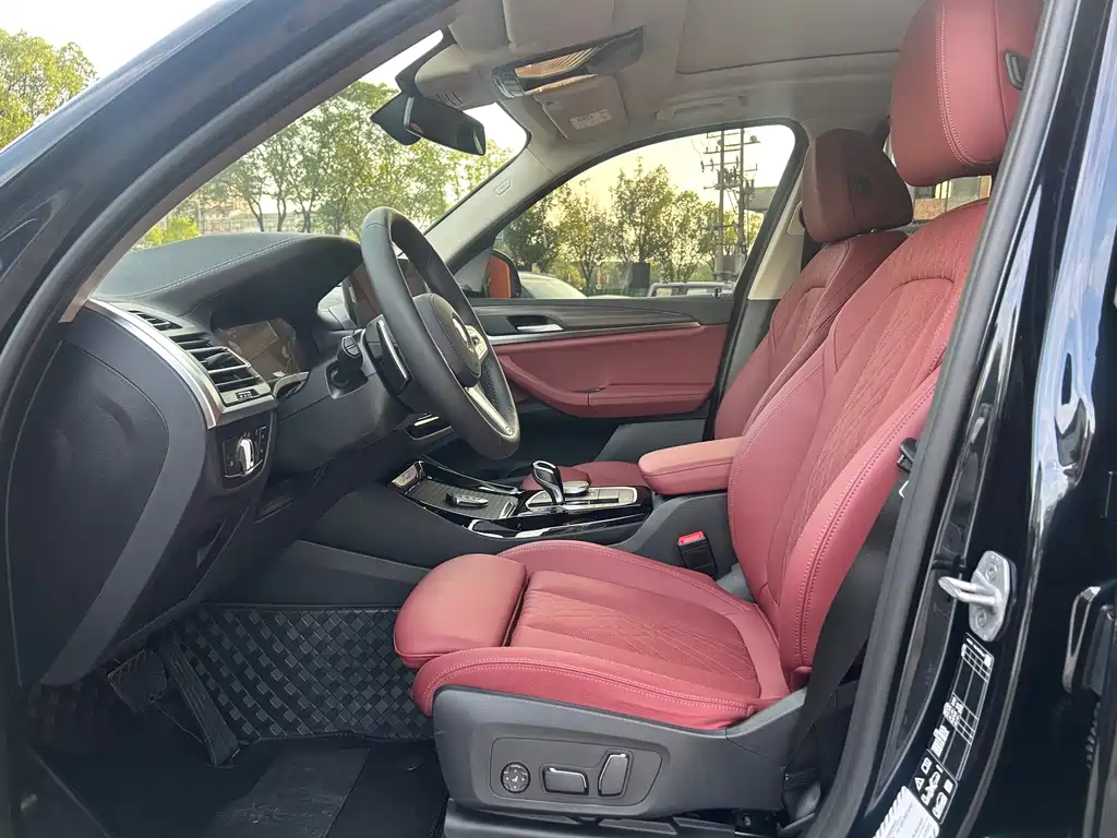 BMW X3 2022 xDrive30i Lead M