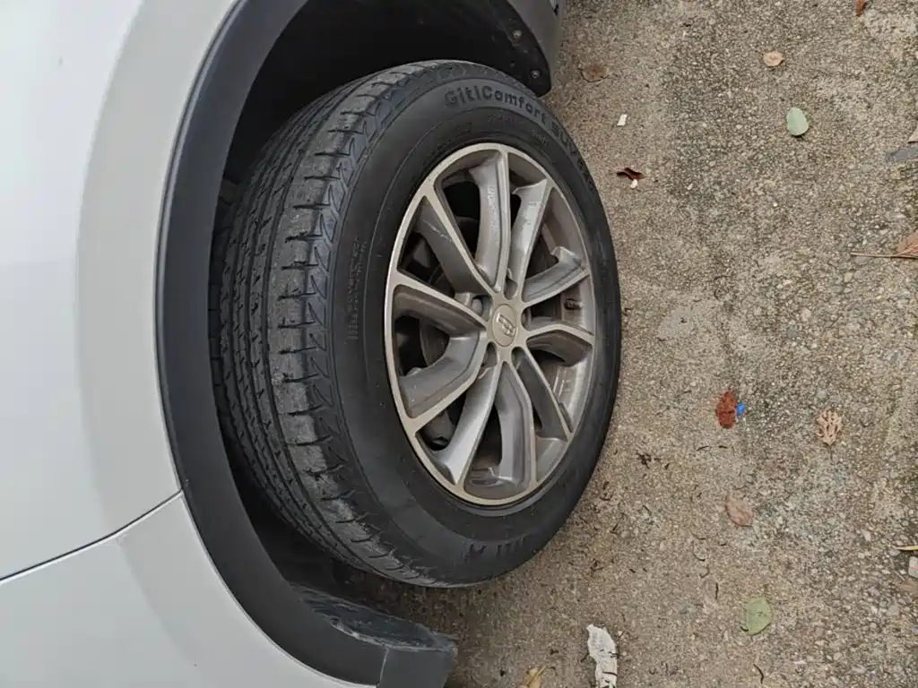 Geely Boyue — миниатюра 23