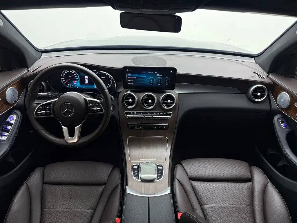 Mercedes-Benz GLC — миниатюра 8