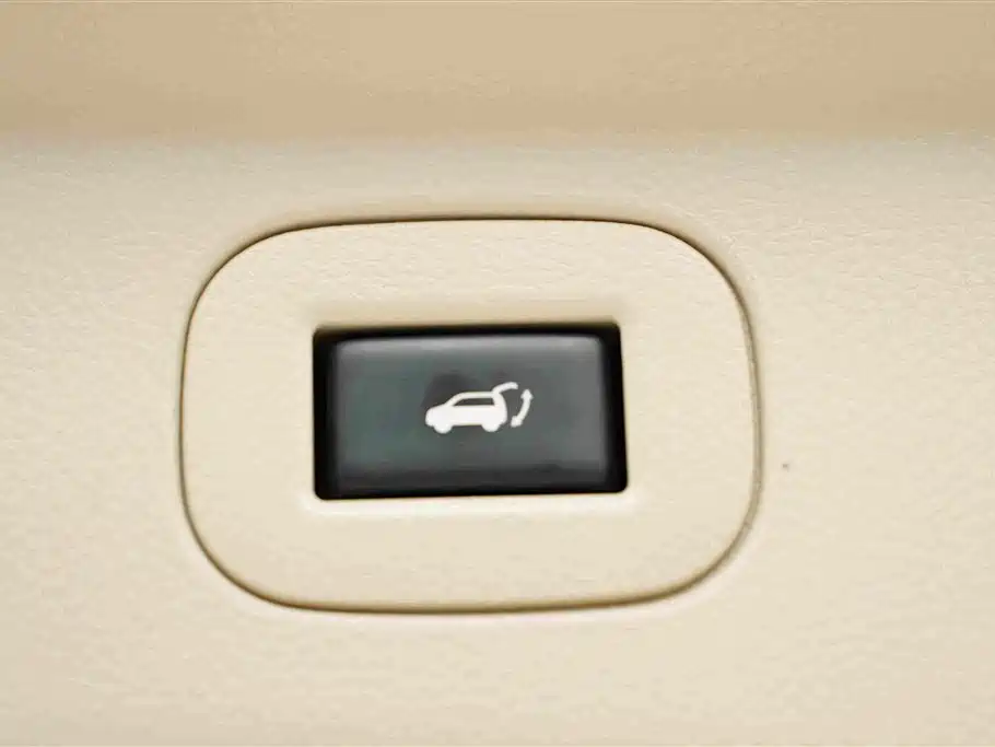 Nissan Quest — миниатюра 40