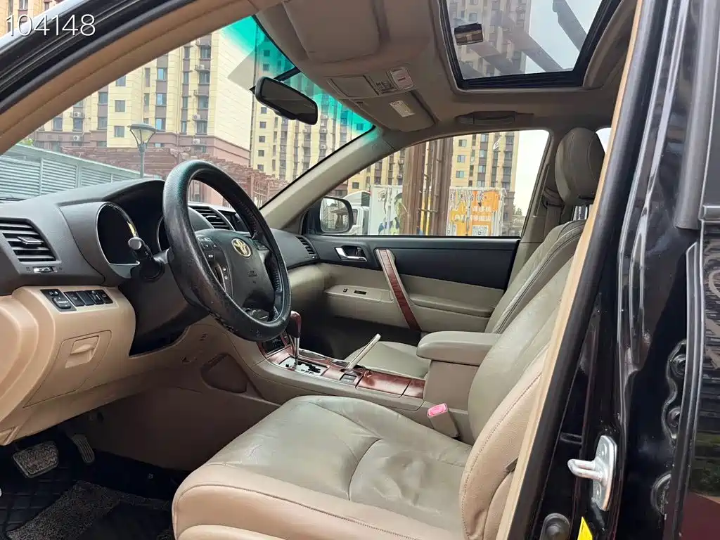Toyota Highlander — миниатюра 7