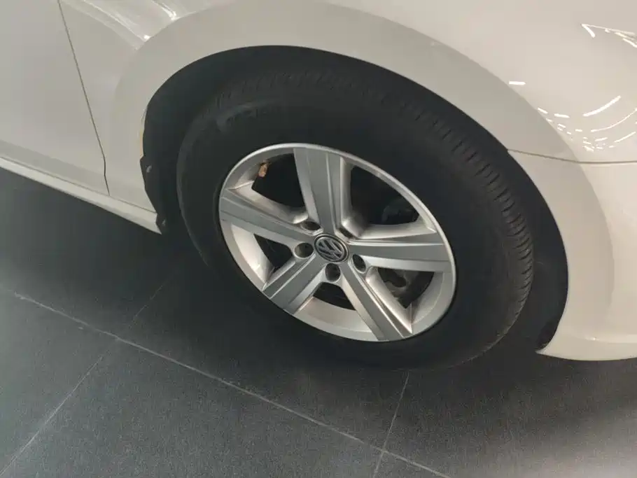 Volkswagen Lamando — миниатюра 6