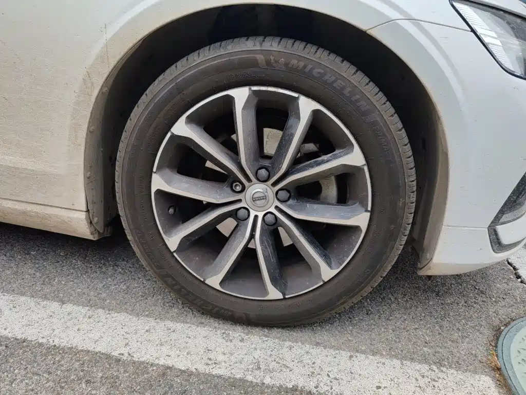Volvo S60 — миниатюра 24