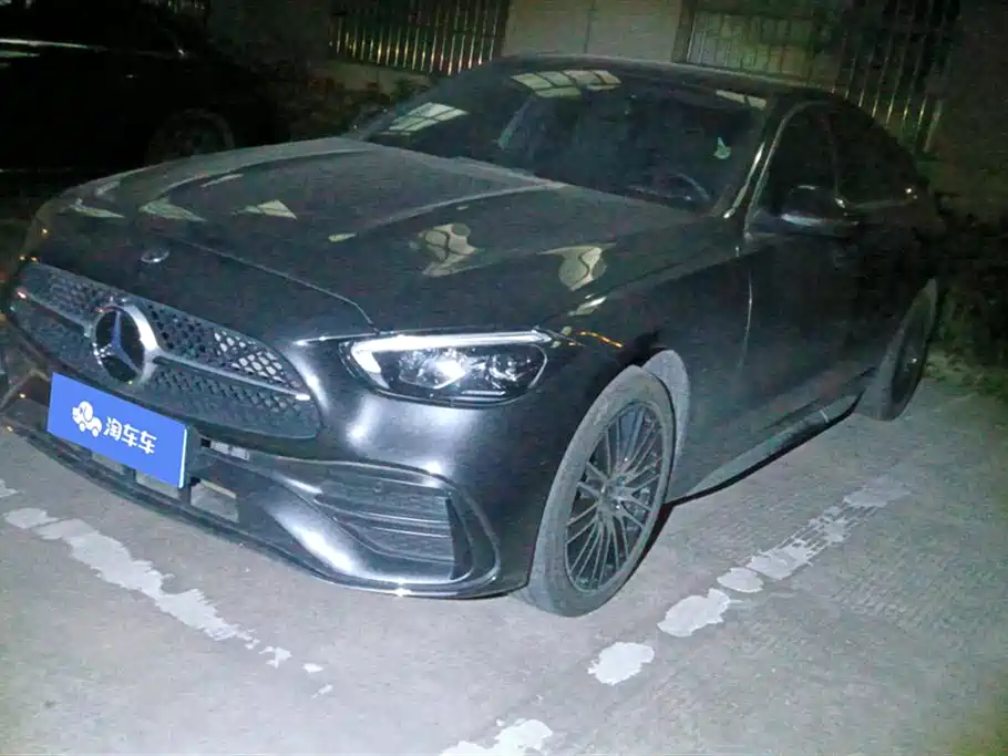 Mercedes-Benz C-Class 2024