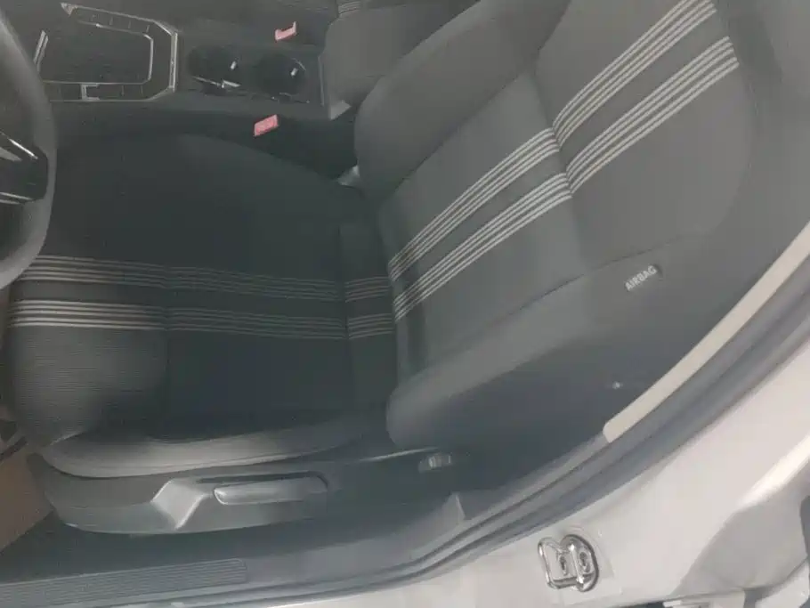 Volkswagen Lamando — миниатюра 9