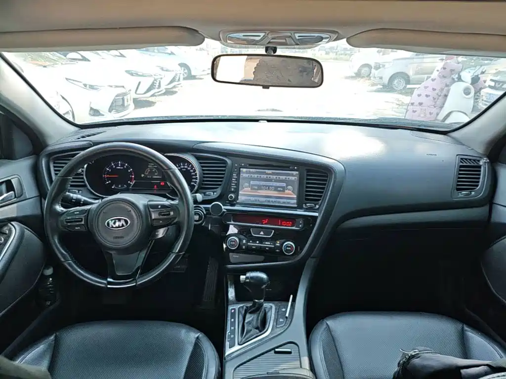 Kia K5 — миниатюра 10