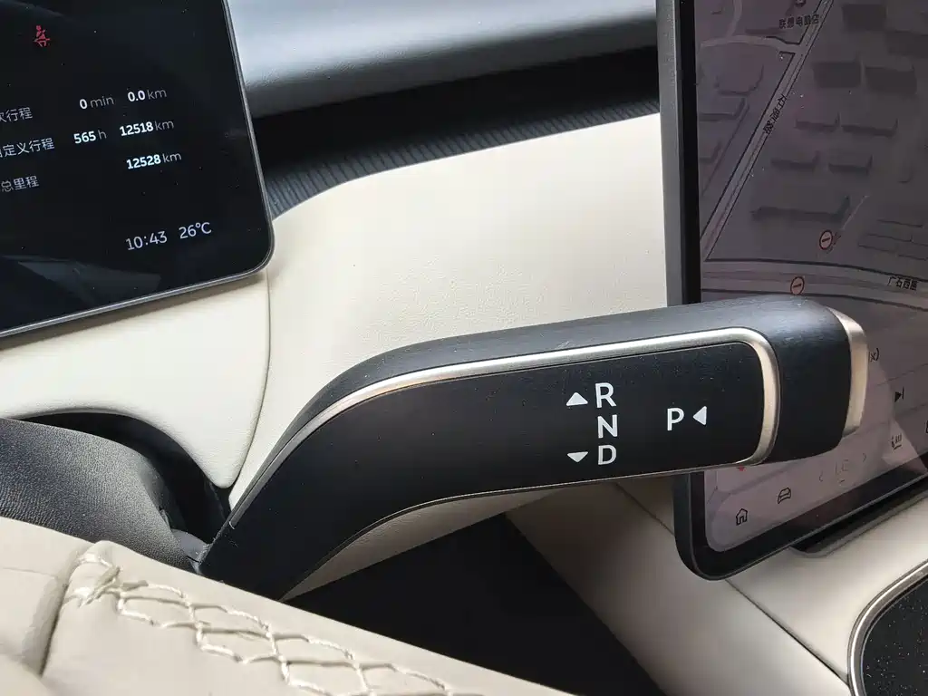 NIO ET5T — миниатюра 20