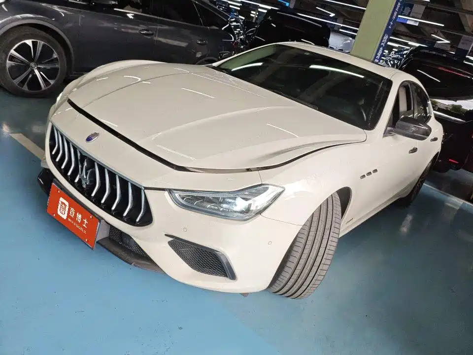 Maserati Ghibli 2019