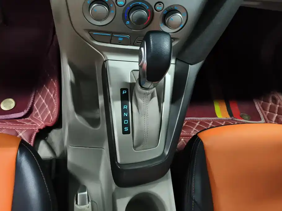 Ford Focus — миниатюра 16