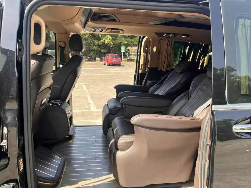 Mercedes-Benz Vito — миниатюра 13