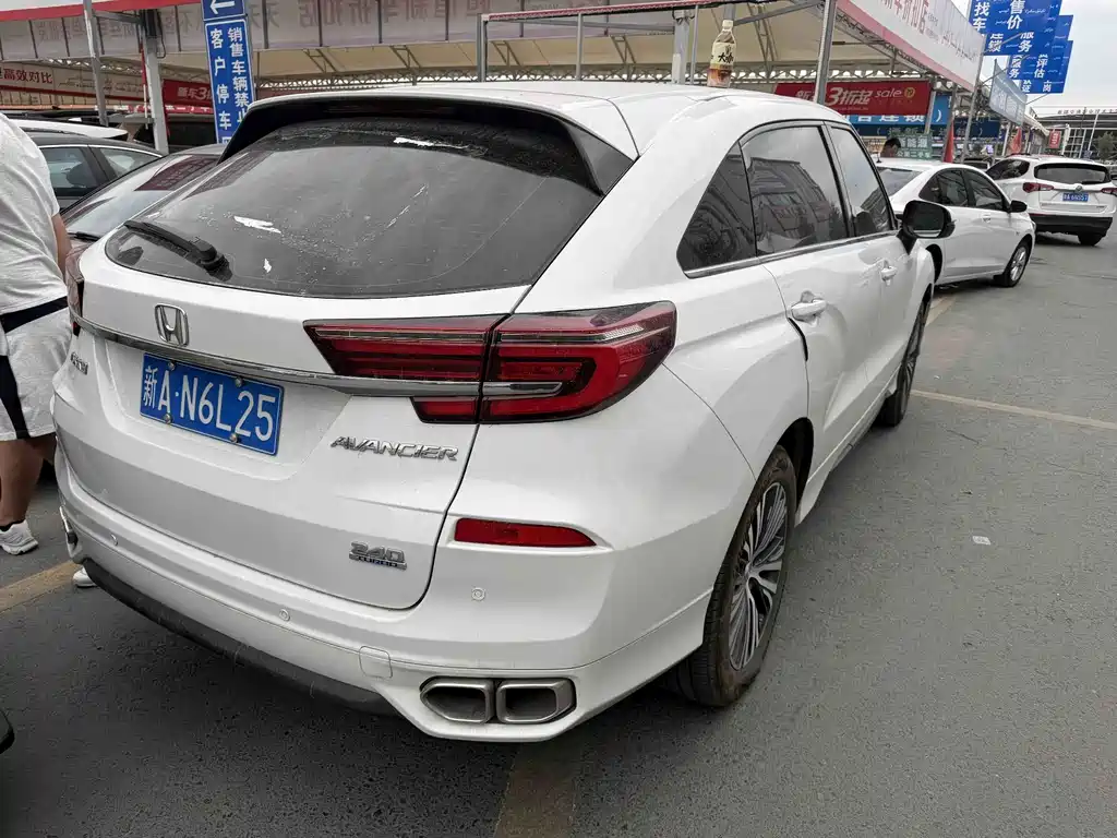 Honda Avancier — миниатюра 3
